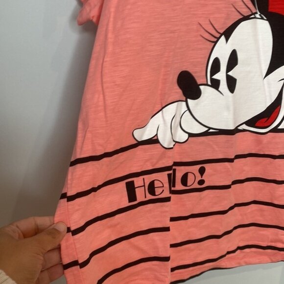 Disneys Women Pink Salmon Graphic Minnie Mouse Short Sleeve T-shirt Size Large - Picture 3 of 11